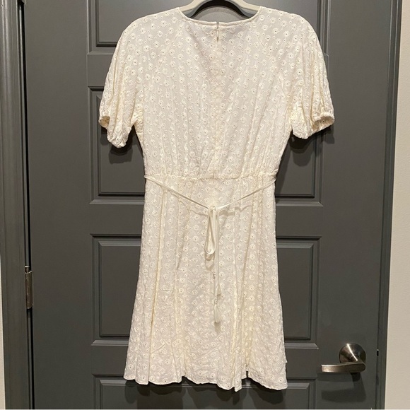 Madewell cream eyelet dress - Picture 4 of 6
